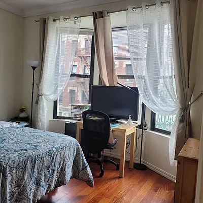 Rented by New Group Realty, Inc. | media 10