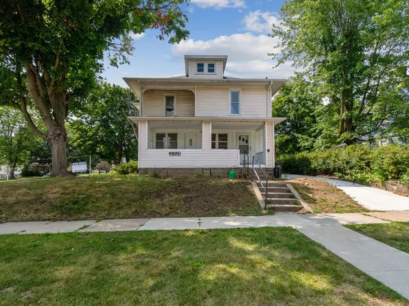 2321 Iowa St - Cedar Falls