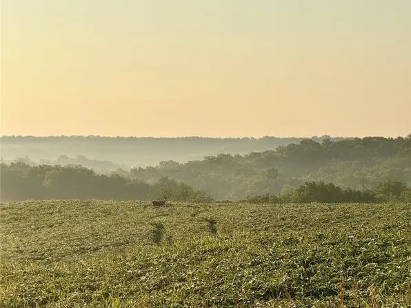 1 G76 Hwy, Lacona, IA 50139