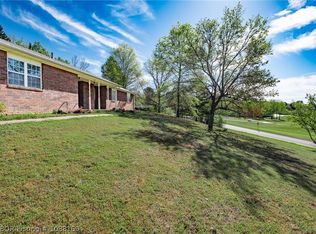 590 W Denver St, Greenwood, AR 72936