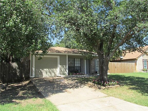 2nd image of 4749 Rose Of Sharon Ln