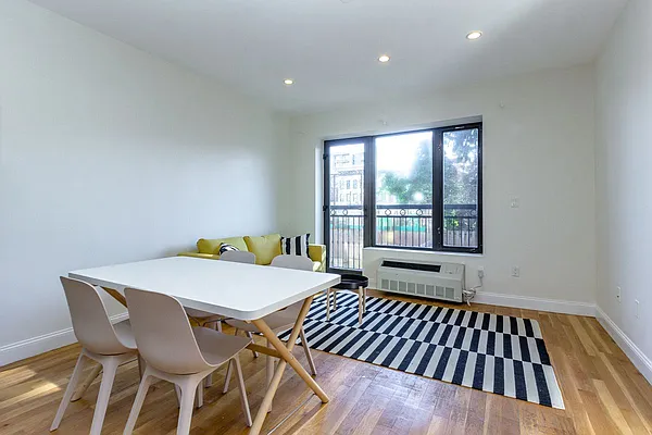 Rented by Dallien Realty Limited Liability Company | media 20