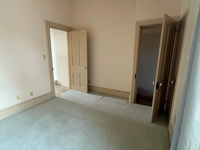 216 Main St #3 — Photo 9