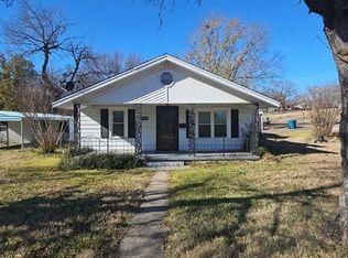 1106 N 6th St, McAlester, OK 74501