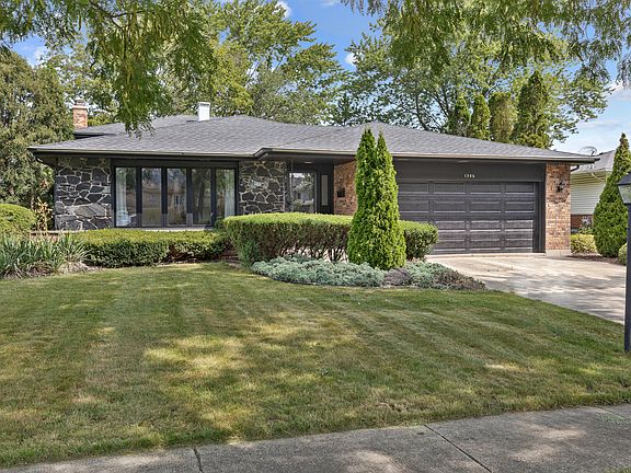 2nd image of 1506 Carrol Ct