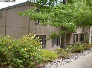 1136 Leisure Ln APT 2, Walnut Creek, CA