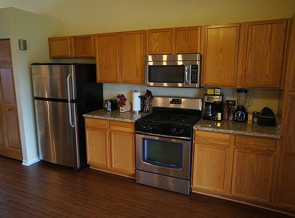 4th image of 6972 Bellagio Cir #42-697