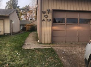 903 Filbert Ct, Newberg, OR 97132