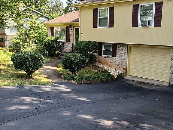 3rd image of 4125 E Freedom Cir