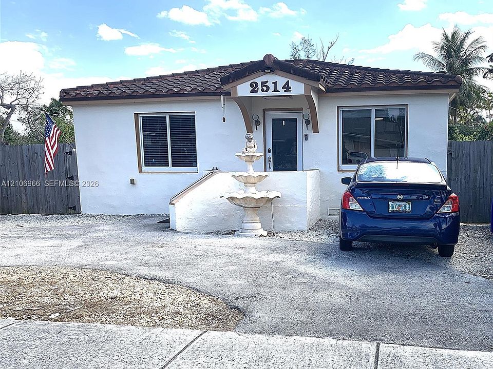1st image of 2514 Adams St