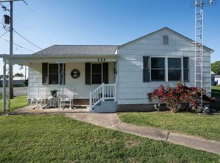508 W North St, Sesser, IL 62884