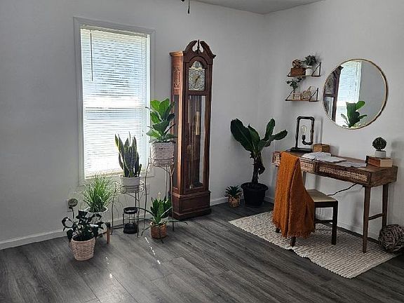 5th image of 2315 Avenue M
