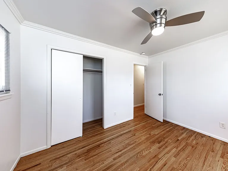 129 Ely St — Photo 27