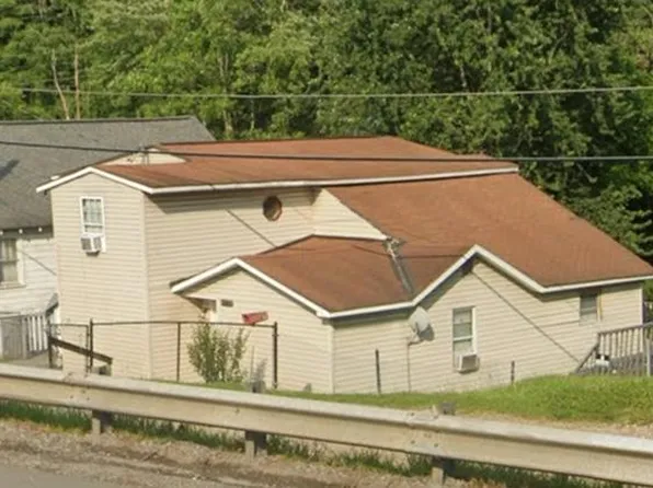 1680 Robert C Byrd Dr, Beckley, WV 25801