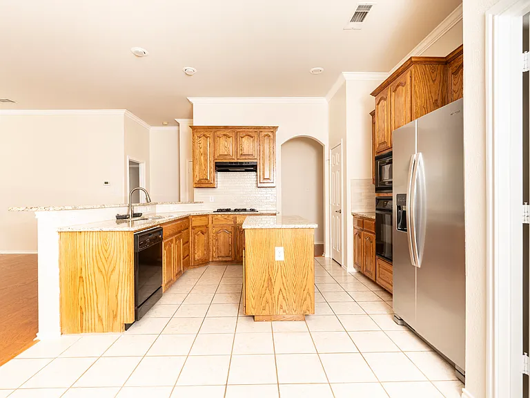 1417 Lowes Farm Pkwy — Photo 11