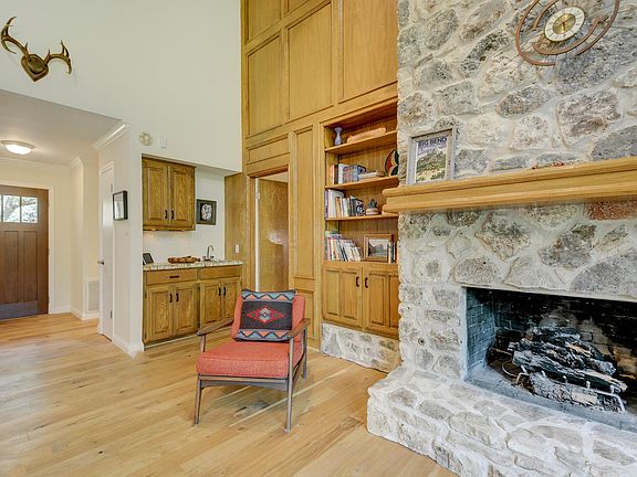 4th image of 11505 Antigua Dr