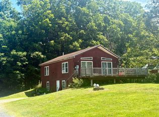 7 Maple Ln, Ludlow, VT 05149