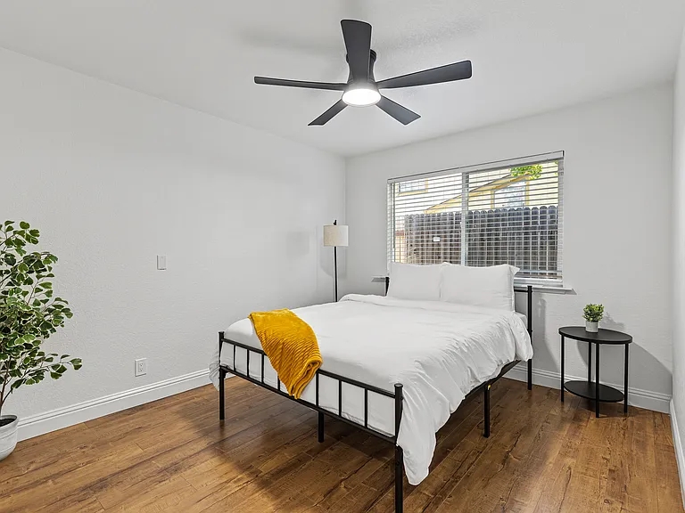 309 Hemphill Way — Photo 18