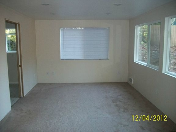 2nd image of 4870 Lupine Ln NW