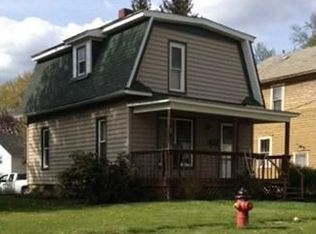 707 S Center St, Grove City, PA