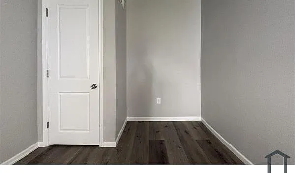 5140 W Stiles St — Photo 9