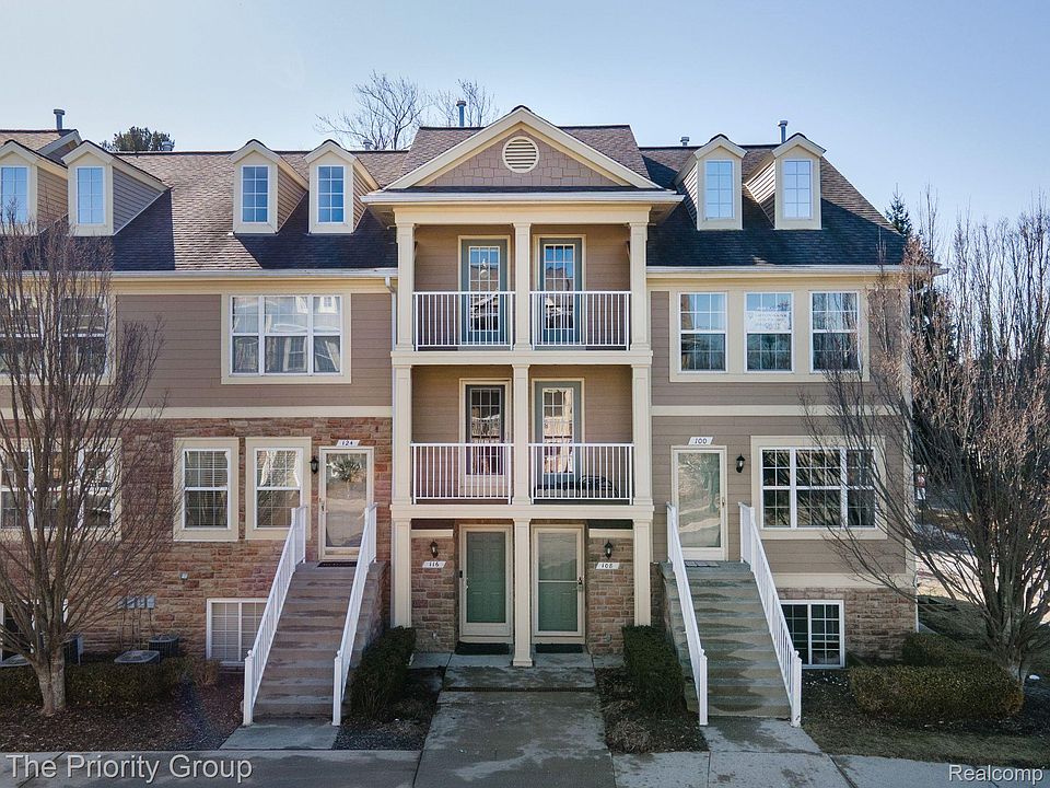 1st image of 108 Evergreen Trl