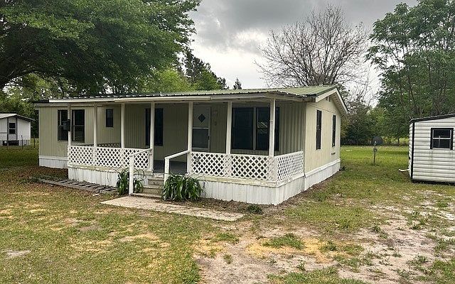 1st image of 18552 136th St
