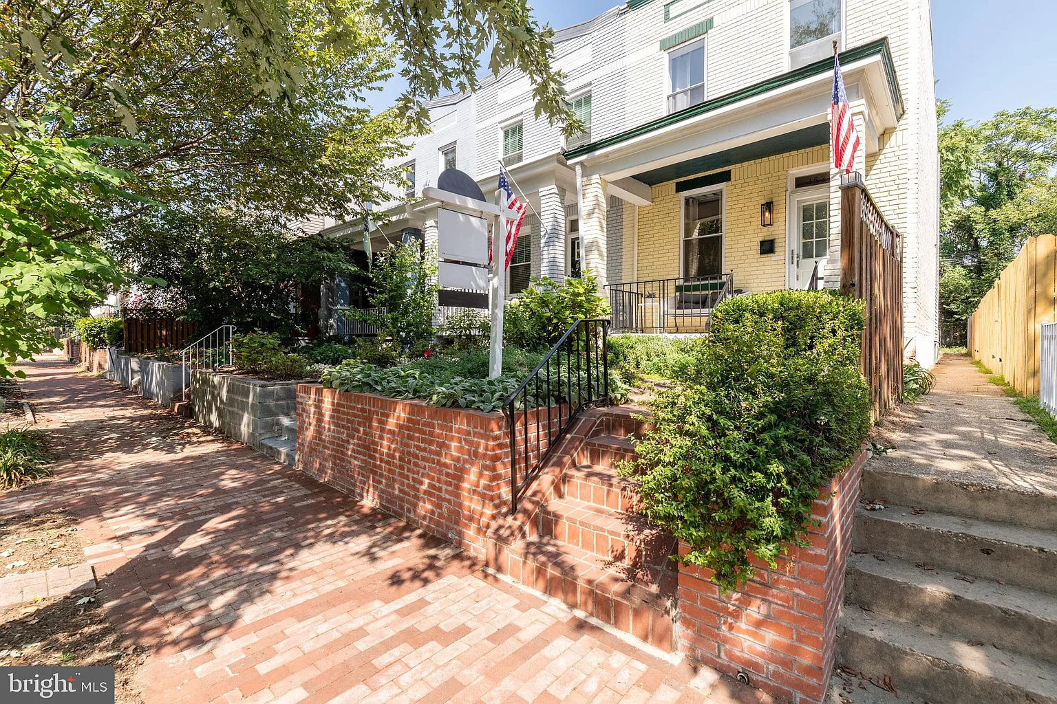 1538 Constitution Ave NE photo 1
