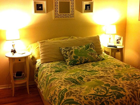 4th image of 3358 N Sheffield Ave #3EH