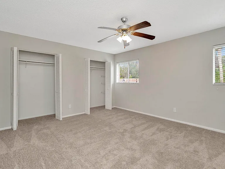 Urban Place Apartments — Photo 74