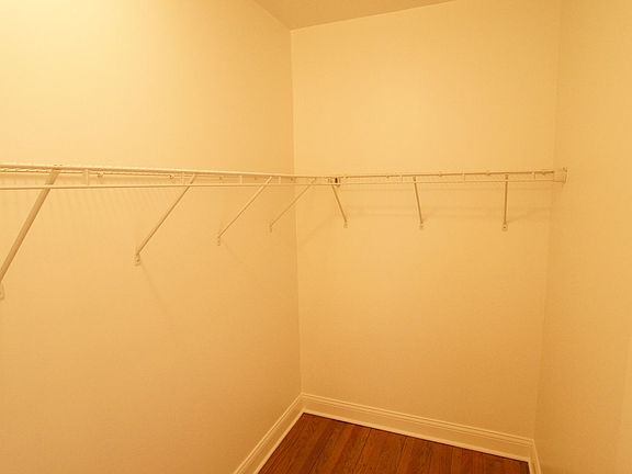 4th image of 2639-45 N Spaulding Ave #1042