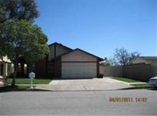526 E Manzanita St, Ontario, CA 91761