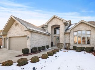 7956 Glenfield Ave, Tinley Park, IL 60487