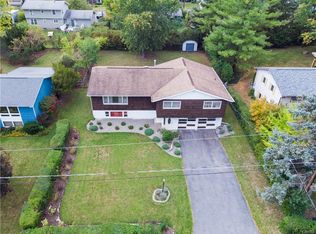 306 Cooper Ln, Syracuse, NY 13214