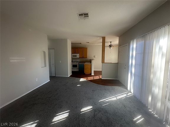 3rd image of 4730 E Craig Rd Unit 1073