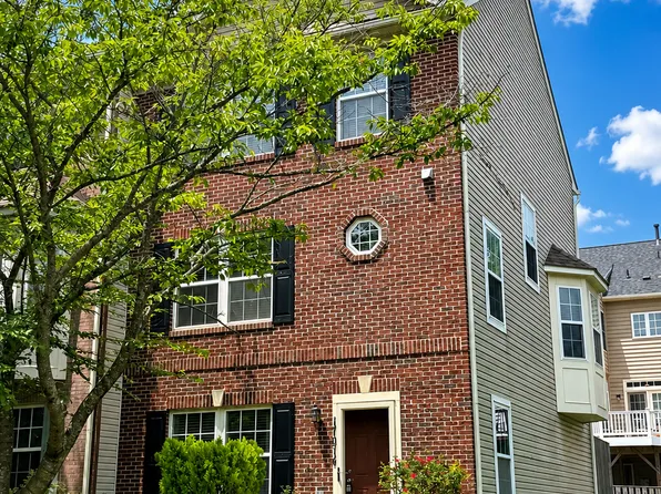 17914 Chatterly Ter, Germantown, MD 20874