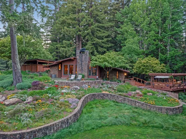 2152 Coffee Lane, Sebastopol, CA 95472