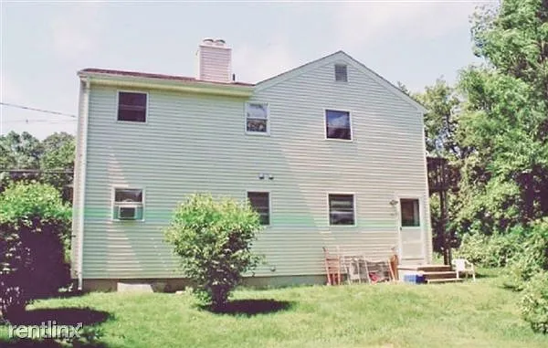 2. BACK EXTERIOR