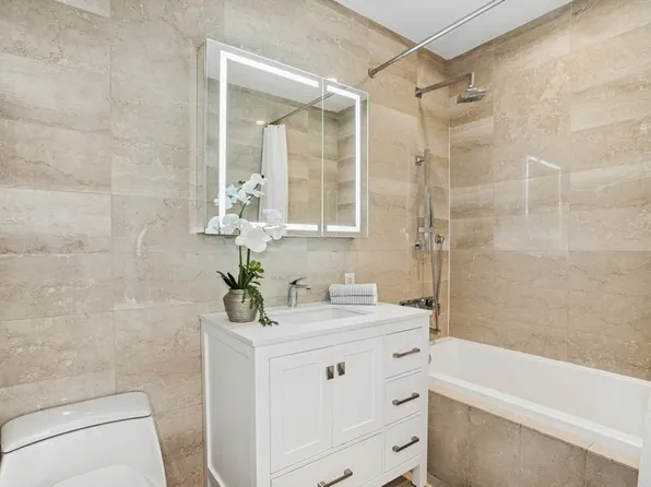 75 Wall Street image 9 of 13