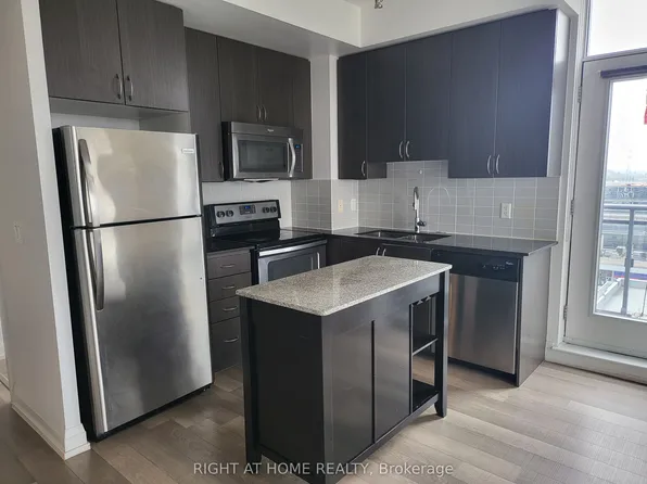 370 Highway 7 E #1021, Richmond Hill, ON L4B 3X8