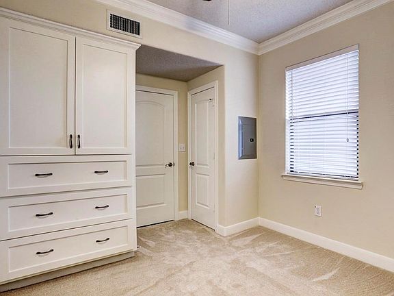 5th image of 2299 Lone Star Dr APT 524