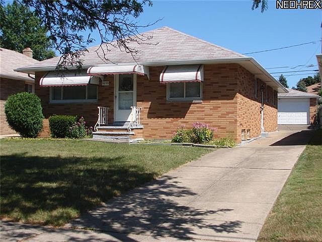 1st image of 5255 E 102nd St
