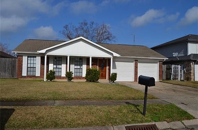 1st image of 10841 Willowbrae Dr
