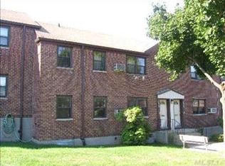 24634 57th Dr, Douglaston, NY 11362