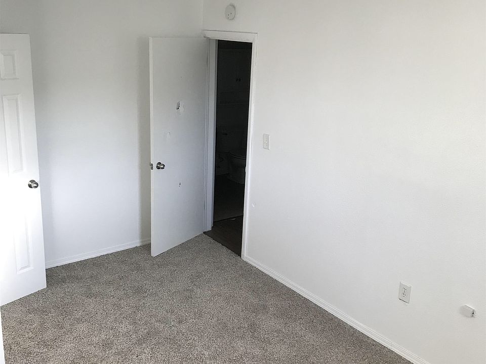 2121 9th Ave S Fargo, ND 58103 Apartment Rentals Fargo, ND Zillow