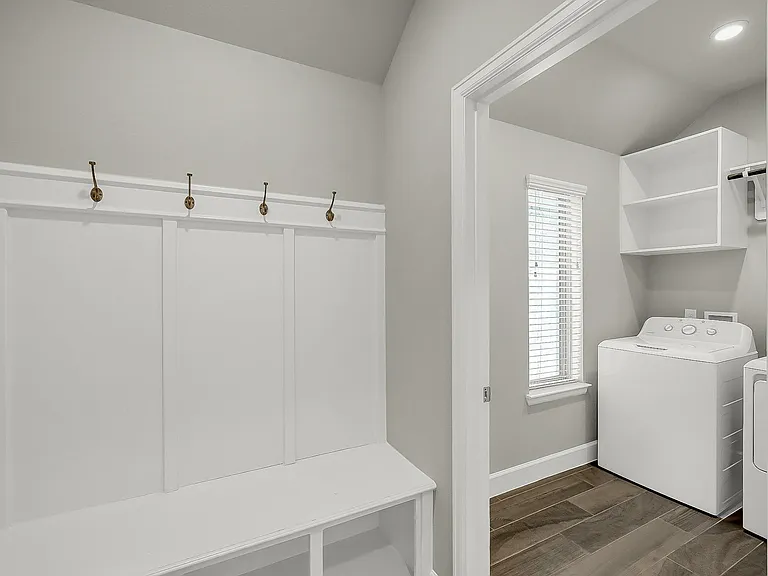 328 Rise Ln — Photo 40