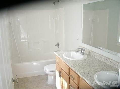 4th image of 1247 Bishop Ave