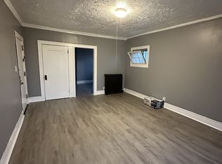 1442 West 101st Street* - 12, Cleveland, OH 44102