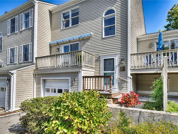 2nd image of 524 High Meadow Ct #524