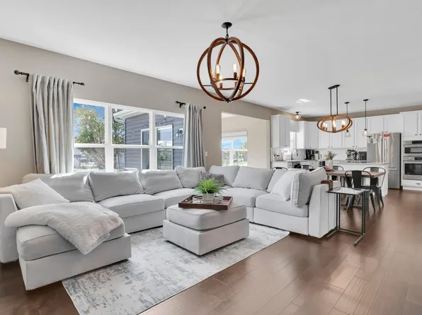 4922 Wind Crest Ln, Grove City, OH 43123